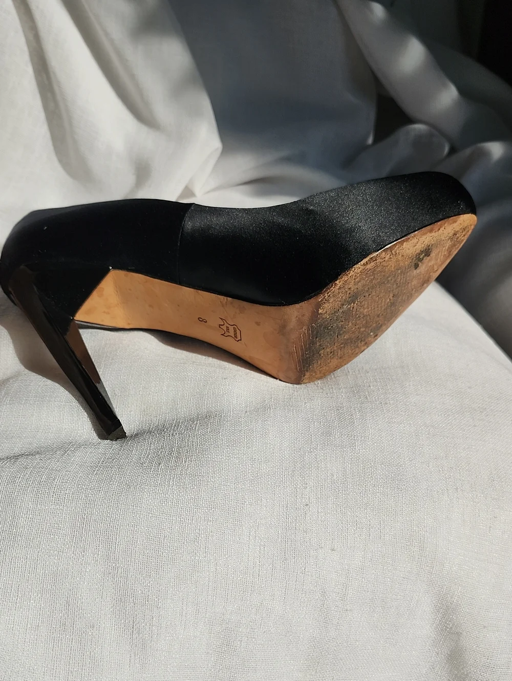 BCBGMAXAZRIA Good Cond 
